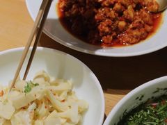 -一坐一忘云南菜(嘉里中心店)