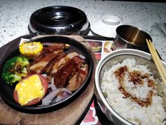 -百威KTV(恒福路店)