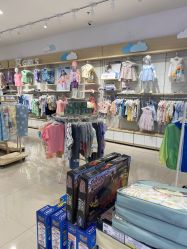 -乐友孕婴童(万象城店)