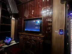 -GAGA主题量贩式KTV平价店(工大店)