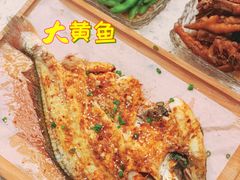 -白仁仔· 活烤海鲜 宵夜(豫园店)
