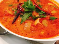 -Chom Cafe and Restaurant