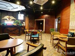 -奥力健身瑜伽普拉提馆(红宝路店)