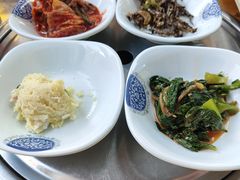 -亲昵春川鸡排(韩国美食街店)