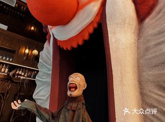 西湖边惊现惊魂小丑屋️杭州万圣节开卷啦