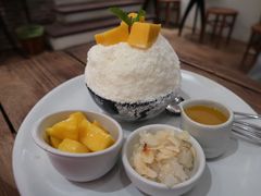 -Cheevit Cheeva(Sirimangkalajarn)