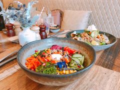 -FLOVIE FLORIST CAFE