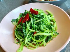 炝炒鸡毛菜-日上三甘(三里屯店)