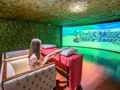 -三亚湾海居铂尔曼度假酒店