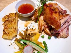 菠萝香草烤鸡-幸薈飯堂