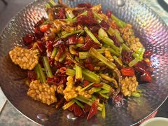 -米椰湘·辣椒炒肉