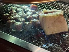 -肉甲韩国木炭烤肉(新壹街1店)