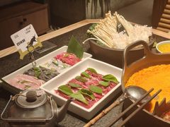 -三出山火锅(万象天地店)