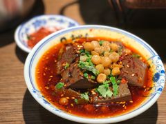 -肖四女乐山跷脚牛肉(世博源店)