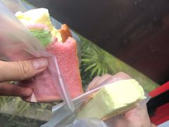 -詹爷爷乌节路街头冰淇淋