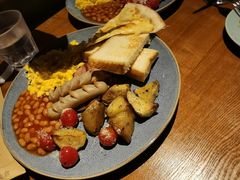 -JINNS锦时 steak&pizza(浸信会礼拜堂旧址店)