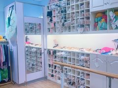 -上海路易十四芭蕾良品舞蹈用品店(美丽华商务中心店)