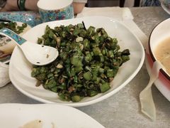-汗腾格里·风味餐厅(新疆驻京办店)
