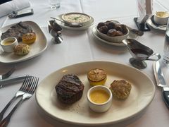 -莫尔顿牛排坊(浦东ifc店)