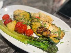 -LESCEDARS Brasserie Bistro香柏树