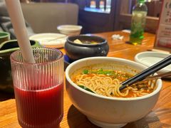 小锅米线-云海肴·汽锅鸡·云南代表菜(美罗城店)