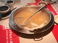 -左庭右院鲜牛肉火锅(金山万达店)