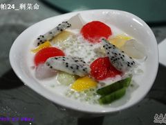 扬枝金露-小巴辣子川湘菜餐厅(星游城店)