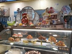 -DQ·蛋糕·冰淇淋(大宁国际商业广场店)