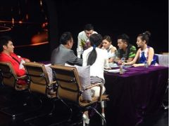 iphone_upload_pic-东亿天弘演播大厅