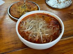 帽结子肥肠粉-白家高记肥肠粉(总店)