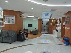 -雅悦齿科(顾村公园店)