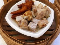 传统排骨拼凤爪-龙的酒楼·手工早茶·顺德菜(近良路店)