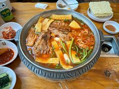 -喇喇排骨火锅·传统韩式脊骨汤(望京西园总店)