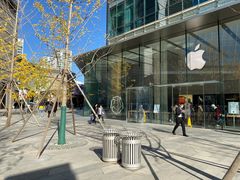 -Apple零售店(华贸购物中心店)