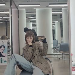 -ON STAR SALON