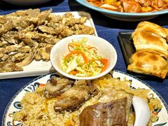 -伊带伊路新疆美食府(呼家楼店)