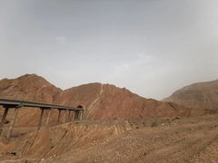 -天山神秘大峡谷