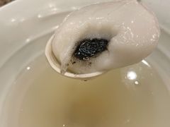 黑芝麻汤团-七宝老街汤团(上海世纪汇广场店)
