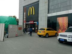 -麦当劳(卫星广场店)