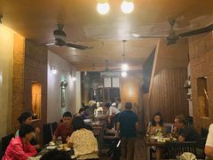 -Old House Restaurant