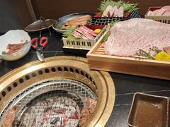 -山川小町·极番烧肉(新地假日广场店)