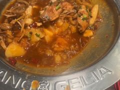 -胖哥俩肉蟹煲(石家庄长安万达店)