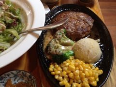 铃木肉饼-铃木食堂(帽儿胡同店)