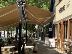 -VERIE BAKEHOUSE