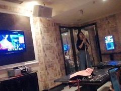 -悦SHOW 量贩式KTV(宝龙广场店)