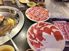 -唇辣号重庆老火锅(燕郊鑫乐汇店)