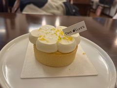 柚子柠檬塔-Ten Olives甜点