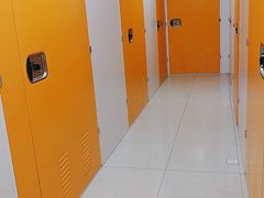 -安东易迷你自助仓储寄存仓库(杨浦店)