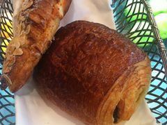 买的面包-西点坊(浦东香格里拉店)
