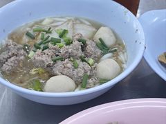 -榮泰米粉湯(Left Shop)